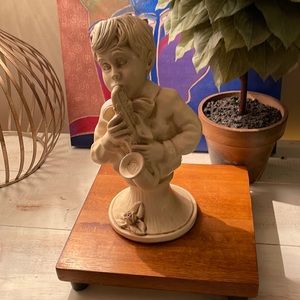 Universal Statuary Boy